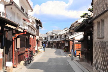 Fototapeta premium Street with traditional japanese houses, Bikan district, Kurashiki, Japan