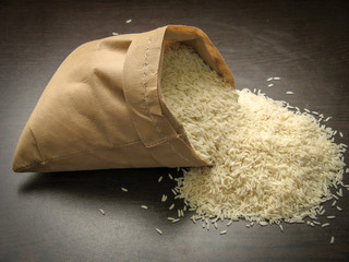 Raw uncooked hashemi local rice.