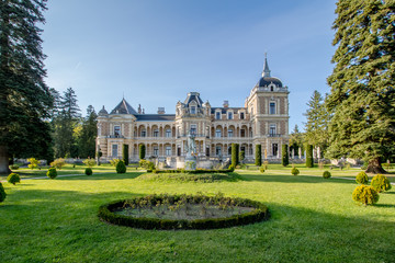 Die Wiener Hermesvilla in Herbst, Österreich