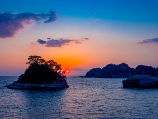 【静岡県伊豆半島ジオパーク】西伊豆堂ヶ島の夕景【冬】