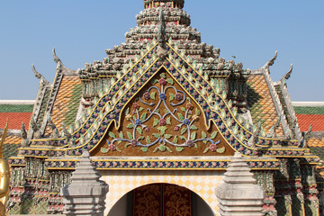 Fototapeta premium buddhist temple (Wat Phra Kaeo) in Bangkok (Thailand)