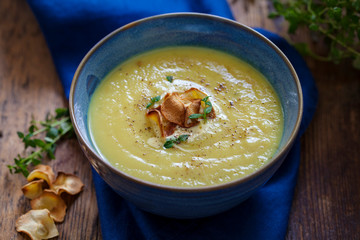 Parsnip soup with parsnip crisp and thyme