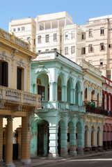  La Havane, immeubles de style, colorés, le long du Paséo del Prado, Cuba, Caraïbes