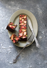 セミドライ苺のブラウニー