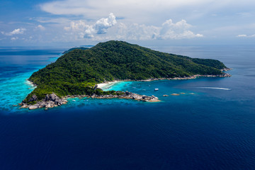 Fototapeta premium Aerial drone view of the beautiful tropical Similans islands in Thailand