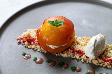 Roast peach with cream