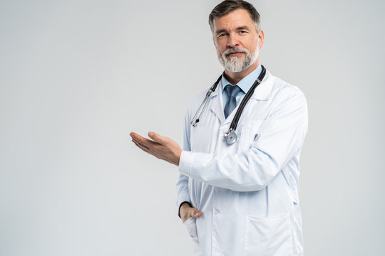 437,567 BEST Male Medical Doctor IMAGES, STOCK PHOTOS & VECTORS | Adobe ...