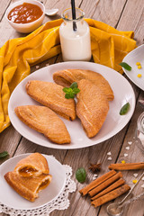 Florentines sweet puff pastries.