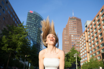 Fototapeta premium girl around the city time of her live