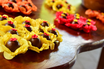 brazilian sweet , chocolate candy, party candy, condensed milk candy balls, chocolate truffles, brigadeiro, chocolate sprinkles, chocolate candy, sweets table, chocolate truffles