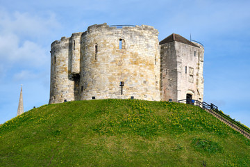 Fototapeta na wymiar The historic Cliffords Tower in York, Great Britain
