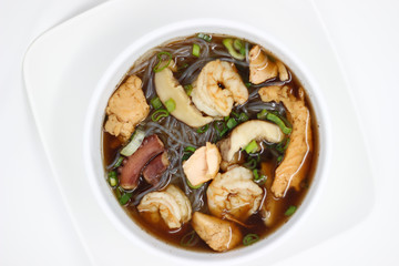 Sopa oriental 