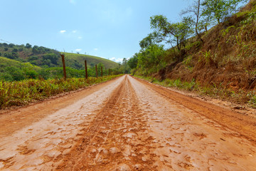 Estrada rural brasileira
