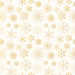 Hand drawn golden seamless pattern with festive snowflakes. Christmas decoration with glitter elements. Vector holiday foil gift wrapper. Fancy background. 