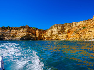 Fototapeta na wymiar Cliffs seen from the boat