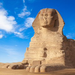 Fototapeta na wymiar The Great Sphinx in Giza