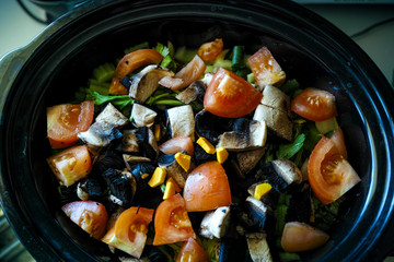 Vegetable soup cooking with Slow cooker