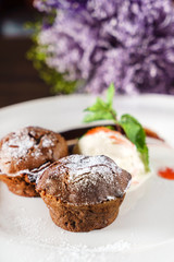chocolate muffins with ice cream