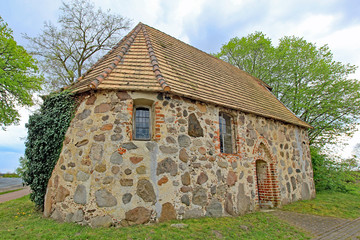 Dorfkirche in Klein Grabenstedt (Sachsen-Anhalt)