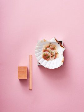 Scallop with rosehip petals
