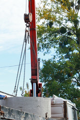 crane for lifting cargo