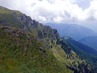 vista spettacolare delle Dolomiti in estate