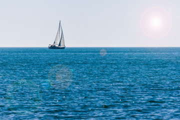 Obraz premium Sailing on the blue sea - photograph