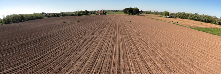 Campo agricolo e terreno, Agricultural field and land