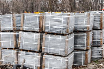 paving tiles are in the park for road repairs