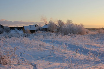 Winter is gone, but sometimes you want to plunge into her magic again, at least looking at these...