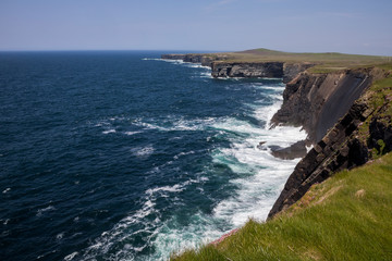 Fototapeta na wymiar Steilküste in Irland