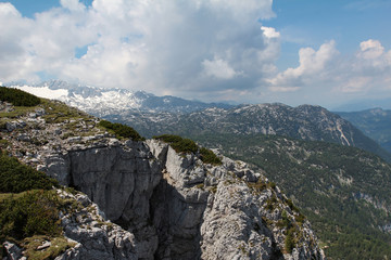 Fototapeta na wymiar Scenic landscape of the Austrian Alps of the Dachstein
