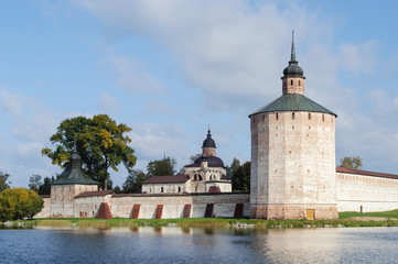 Fototapeta na wymiar Forge tower of Kirillo-Belozersky monastery, Russia
