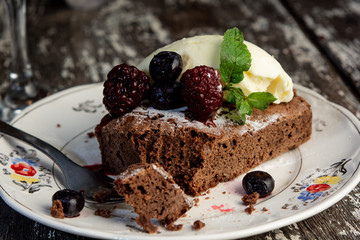 Brownie Cake