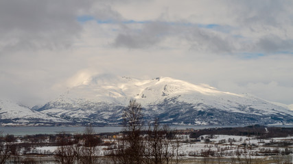 Fototapeta na wymiar Mountain along the Beisfjord in winter, Norway