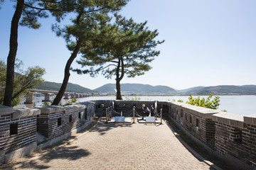 Gapgot Fortification is a military defense facility during the Joseon Dynasty.