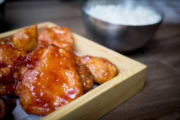 Fried chicken with sweet sauce