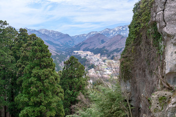 【山形山寺】山寺から見た春の景色