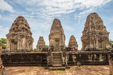 Obraz premium Eastern Mebon temple at the Angkor Wat temple complex in Siem Reap, Cambodia