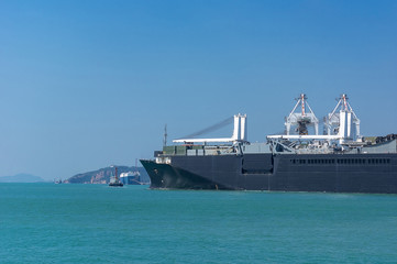 Fototapeta na wymiar Container Cargo ship