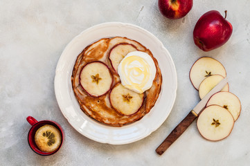 Apple Pancakes