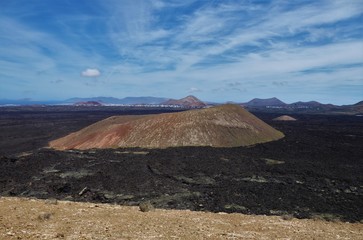 Fototapeta na wymiar volcans de Lanzarote