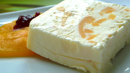 Pfirsich Joghurt Sahne Parfait