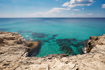 Krajobraz nadmorski w piękny słoneczny dzień © piotrszczepanek