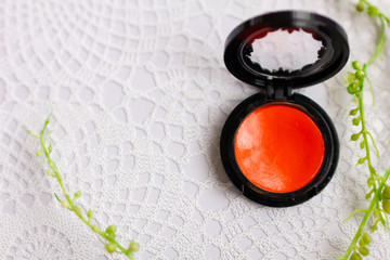 メイク道具のチーク・リップ