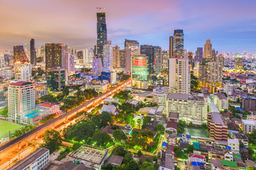 Bangkok, Thailand city skyline at dusk.