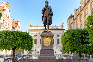 Leipzig, Goethe Denkmal vor der alten Handelsbörse