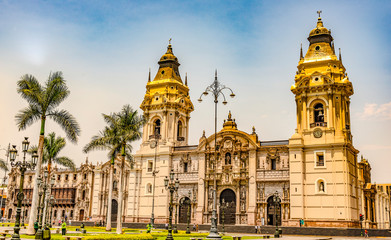 Fototapeta na wymiar The Basilica Cathedral of Lima, Peru