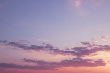 Obraz premium Cloudscape kolor różowy niebieski pastelowy