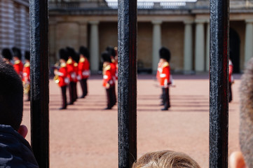 Cambio de la guardia real en el Palacio de Buckingham